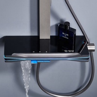 Ensemble de douche mural populaire en laiton gris pistolet multifonctionnel LED pluie et jet avec système de panneau chaud et froid