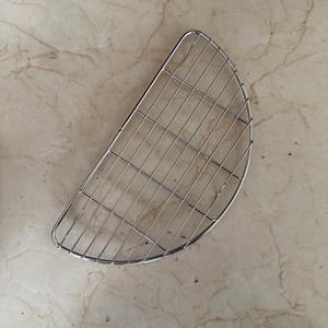 Grille de barbecue en treillis métallique ondulé en acier inoxydable, soudée, coupée et pliée, vente en gros, directement de l'usine pour équipement de barbecue - Product Image 1