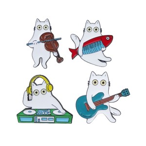 Lindos pines de solapa de metal niquelado con diseño de gato de dibujos animados Kawaii, banda de conciertos y gatito, esmaltados, para sombrero, regalo promocional - Product Image 6