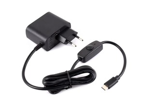 Waveshare 27W USB Type-C Power Supply Type C, PD Power Supply, Options For <b>US</b> / EU / <b>UK</b> <b>Plugs</b>, Suitable For Raspberry Pi 5 K776 - Product Image 2