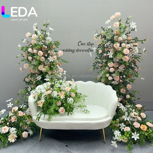 Hilera de Plantas Verdes LEDA, Rosas Decorativas para Bodas, Hilera de Hortensias para Pasillo de Escenario, para el Día de San Valentín y Bodas - Product Image 2