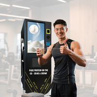 Distributeur automatique de shakes protéinés et de café pour la salle de sport prend en charge les paiements par carte de crédit avec code QR et jeton