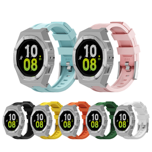สายนาฬิกาแบบไม่มีช่องว่างสำหรับ <span class=keywords><strong>Samsung</strong></span> Galaxy <span class=keywords><strong>Watch</strong></span> 4 <span class=keywords><strong>5</strong></span> พร้อมเคสสแตนเลสขนาด 44 มม. ชุดดัดแปลงสำหรับ <span class=keywords><strong>Watch</strong></span> <span class=keywords><strong>5</strong></span> Pro 45 มม. รองรับการขายแบบดรอปชิปปิ้ง - Product Image 2