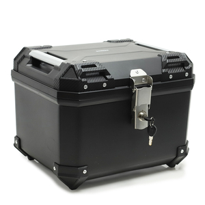 Maletero de motocicleta de 45L, <span class=keywords><strong>Maleta</strong></span> impermeable de gran capacidad <span class=keywords><strong>para</strong></span> motocicleta, estuche superior de PP, cajas traseras universales <span class=keywords><strong>para</strong></span> motocicleta - Product Image 1