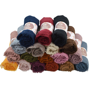 Popular Plain Pom Pom Crinkle Cotton Viscose Muslim Hijab Shawl Scarf Women Autumn Winter Warm <strong>Head</strong> <strong>Wraps</strong> - Product Image 1