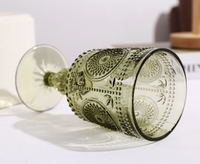 Verres à vin vintage, gobelets à pied, style rétro européen, 300 ml, verre à vin transparent gaufré pour la table et la décoration de la salle à manger