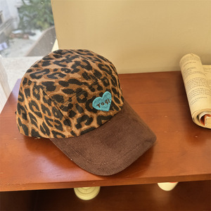 026 Nueva Gorra de Béisbol Personalizada con Bordado, de Algodón y Poliéster, con Diseño a Cuadros de Dos Colores, Estilo Retro, Gorra Suave - Product Image 2