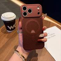 Coque rigide PC sans bordure avec ventilation alvéolée et anneau magnétique, ajustement précis pour iPhone 17 Pro Max 18 16 15 Pro Max 14 Plus