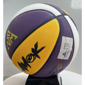 บาสเก็ตบอลมาตรฐานสำหรับผู้ใหญ่ แบบกำหนดเอง ขายส่ง ผลิตจาก PU ดูดซับเหงื่อ ระบายความชื้น ใช้ได้ทั้งในร่มและกลางแจ้ง ขนาด 6 สำหรับผู้หญิง พร้อมโลโก้ <span class=keywords><strong>AMOK</strong></span> - Product Image 3