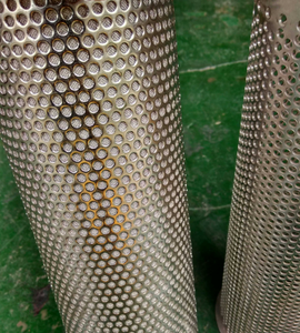 Cylindrical Perforated Metal Drainage Basket With Lid For <b>Garden</b> Waste Filtration - Product Image 3