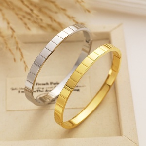 Wholesale Custom 18K Gold Plated Stainless Steel Unisex Engraved Geometric Trendy Fashion <b>Bangle</b> - Product Image 2