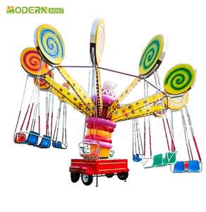 Manège Samba Flying Chair monté sur remorque certifié CE, équipement d'amusement portable pour usage commercial - Product Image 1