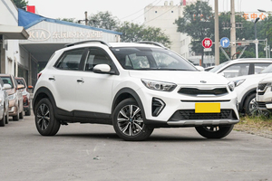Stock 2023 Vente Flash <span class=keywords><strong>Kia</strong></span> KX1 <span class=keywords><strong>Stonic</strong></span> 1.4L CVT Petit <span class=keywords><strong>SUV</strong></span> Intérieur Sombre Nouvelles Voitures pour Adultes <span class=keywords><strong>Kia</strong></span> Yipao Auto Essence Occasion - Product Image 3