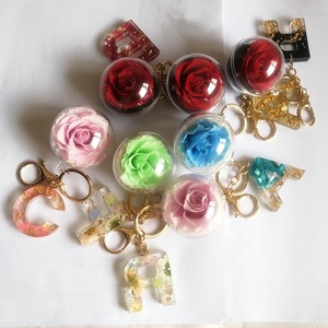 Llavero con letra <span class=keywords><strong>inicial</strong></span> de resina, gran oferta de fábrica, el mejor regalo de otro día, Rosa preservada - Product Image 5