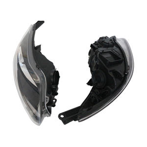 Conjunto de Faros Delanteros para Ford Focus 2012-2014, Componentes de Señalización de Giro Izquierda y Derecha - Product Image 3