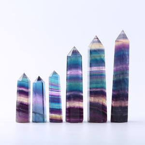 Venta al por mayor de torres de cristal de fluorita arcoíris pulida de alta calidad, colección de especímenes minerales, decoración de cristales curativos - Product Image 6