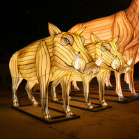 Traditionelle Chinesische Wildschwein-Tierlaterne für Neujahr, Weihnachten, Erntedankfest und andere Feste - Wasserdicht, Schneefest, Seiden-Stahlrahmen