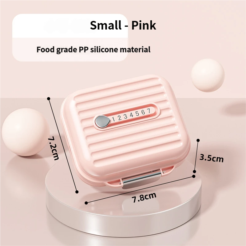 Una piccola scatola per medicinali rosa