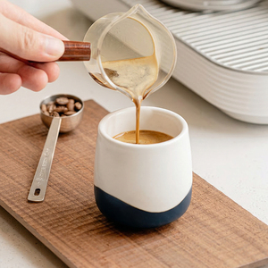 Ensemble élégant de tasse et soucoupe, ensembles de tasses et soucoupes à café durables, tasse à café en céramique de qualité supérieure - Product Image 2