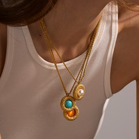 Collier en acier titane vintage Bijoux en or 18 carats perle motif marteau pendentif carré Collier en acier inoxydable pour femme