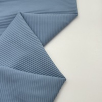 Tela de Nailon y Elastano con Rayas Tridimensionales, Material Transpirable de Alta Calidad para Trajes de Baño de Niñas, Diseño Liso a la Moda