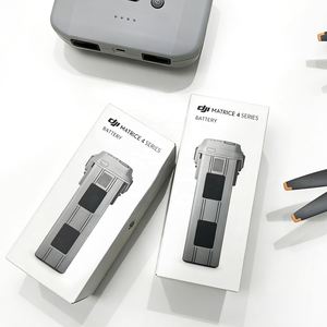 Batería de Alta Capacidad Matrice Serie 4 de 6741mAh 99 Wh para Dron FPV DJ4T 4E Hecha de Plástico Resistente - Product Image 2