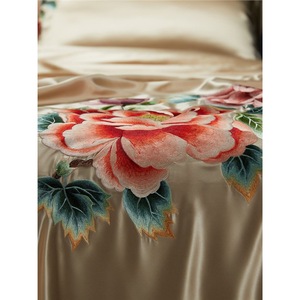 Suzhou Embroidery <b>Silk</b> Four Piece Set 35 Momme 100% Mulberry <b>Silk</b> Duvet Cover <b>Sheets</b> Bedding Floral Pattern Home Use - Product Image 4