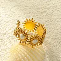Böhmischer Sonnenstrahl-Ring mit Weißer Emaille, Verstellbar, Offen, aus Edelstahl, Vielseitiger Modeschmuck für Damen, Tägliches Tragen