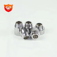 Raccords de tuyauterie sanitaires en acier inoxydable à surface lisse, bouchon hexagonal SS (fabrication par moulage à la cire perdue)