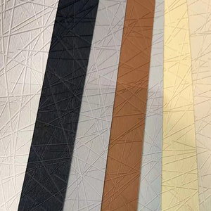 Rivestimento Murale in PVC Impermeabile Grigio-Bianco Chiaro con Linee Astratte, Non Lucido, <span class=keywords><strong>per</strong></span> Design d'<span class=keywords><strong>Interni</strong></span> Minimalista in Hall e Hotel - Product Image 1