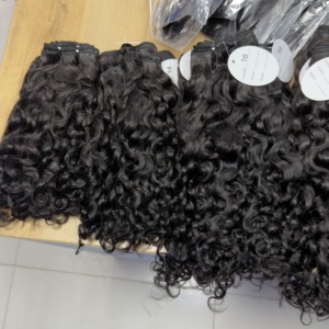 Extensions de cheveux naturels bruts de qualité supérieure, alignés sur les cuticules, du Cambodge, de 10 à 40 pouces, 100 % cheveux humains, bouclés style Caraïbes - Product Image 3