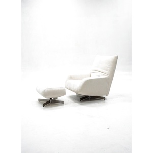 Sillón Reclinable de Diseño con Reposapiés, Silla Giratoria Contemporánea de Respaldo Alto, Silla de Ocio de Tela Afelpada para Oficina en Casa - Product Image 3