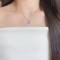 Collier en argent sterling 925 avec pendentif trèfle en diamant de laboratoire, chaînes fines tendance pour femmes, collier en diamant de laboratoire