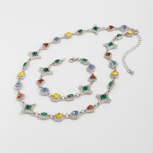 Ciondoli geometrici colorati strass pietre preziose braccialetti <span class=keywords><strong>Set</strong></span> per uomini alla moda mano maschile accessori a catena gioielli - Product Image 6