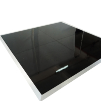 Panneau de plancher de danse portable en contreplaqué noir et blanc à carreaux 4ftx4ft, dalle de plancher de danse en bois portable pour mariage