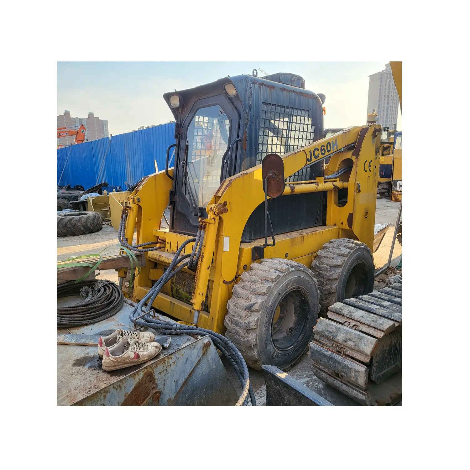 Good quality Chinese Used JC60H skid steer loader,engine power 60hp,loading capacity 850kg