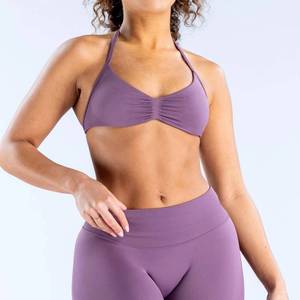 Sujetador deportivo de nailon de alta elasticidad con cuello halter, espalda descubierta, sin costuras, fruncido y de diseño elegante. - Product Image 3