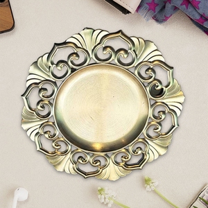 Assiettes de présentation en plastique de 13 pouces, couleur dorée, avec bordure sculptée en relief, style vintage français romantique, pour restauration fine, vente en gros - Product Image 6