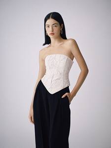 Prix le moins cher Epiphani Croptop Femmes Dames Nouvelle Tendance Haute Couture ODM Services Made In VietNam - Product Image 3