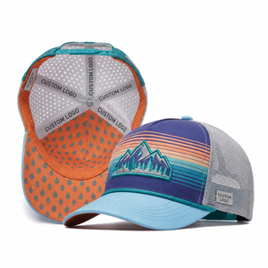 Gorra de béisbol/golf de 5 paneles con logotipo bordado personalizado, sublimación, corte láser, perforada, snapback clásico, de secado rápido para adultos. - Product Image 1