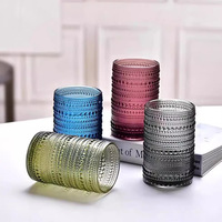 Vente en gros de tasse en verre vintage style européen de 10 oz verres à boire style INS verrerie à eau en relief tasse en verre de jus de vin spot