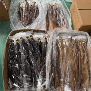 Extensions de cheveux synthétiques soyeux lisses pour tresses au crochet, pré-étirées en vrac - Product Image 4