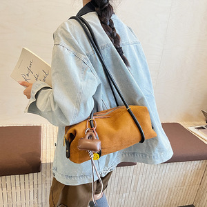 SH0557 Nuova Borsa a Tracolla Trendy da Donna in PU con Chiusura a Cerniera, Impermeabile e Portatile - Product Image 3