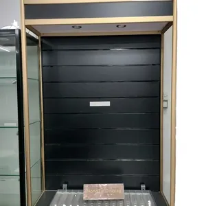 Oferta Especial: Vitrina de Exhibición Resistente de Metal Dorado y MDF con Listones, Iluminación LED, para Tiendas Minoristas, Accesorios para Teléfonos y Tiendas de Cigarrillos - Product Image 2