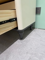 Armoire à vin moderne de luxe avec porte vitrée et éclairage, petit casier de bureau simple pour salon