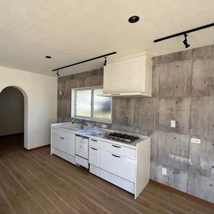 Rumah Kontainer Sinoy Harga Ekonomis 20ft 40ft Desain Bangunan Struktur Rumah Kontainer Prefabrikasi yang Dimodifikasi Menjadi Villa - Product Image 4