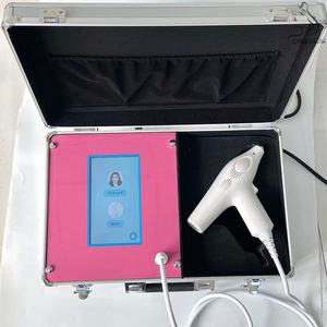 Nouveau pistolet de mésothérapie électrique en ABS, sans aiguille, <span class=keywords><strong>injection</strong></span> de sérum d'acide hyaluronique, anti-rides, <span class=keywords><strong>augmentation</strong></span> <span class=keywords><strong>des</strong></span> lèvres - Product Image 2