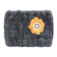 Serre-tête large en peluche à motif floral pour femme - Bandeau pour le lavage du visage et bonnet de séchage des cheveux, accessoire de mode pour cheveux