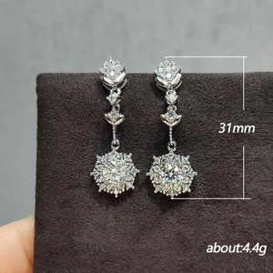 Eleganti Orecchini Pendenti Lunghi con Nappe per Donna, Orecchini Pendenti Rotondi con Pietre Scintillanti Floreali, Gioielli alla Moda per Feste, Vendita all'Ingrosso - Product Image 5
