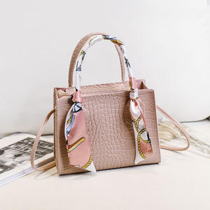 ALL4 Nuova <span class=keywords><strong>Borsa</strong></span> Trendy e alla Moda con Motivo Coccodrillo, Piccola <span class=keywords><strong>Borsa</strong></span> a <span class=keywords><strong>Tracolla</strong></span> per Donne - Product Image 2